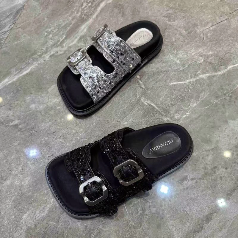 富贵 女休闲时尚百搭气质凉鞋AZY2510-8