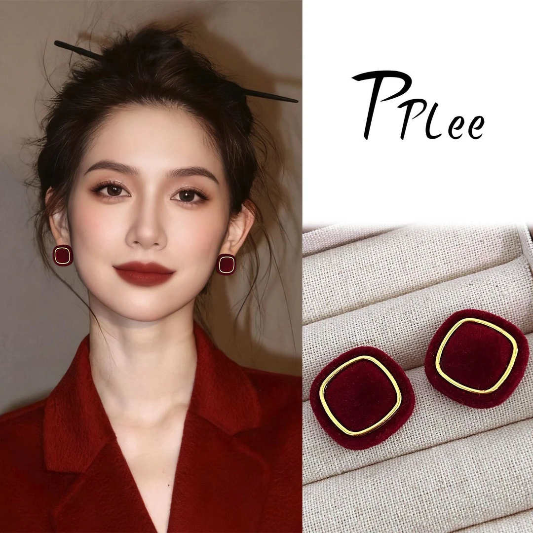 复古红色丝绒方形耳钉高级感轻奢小众设计优雅气质2025年新款耳饰