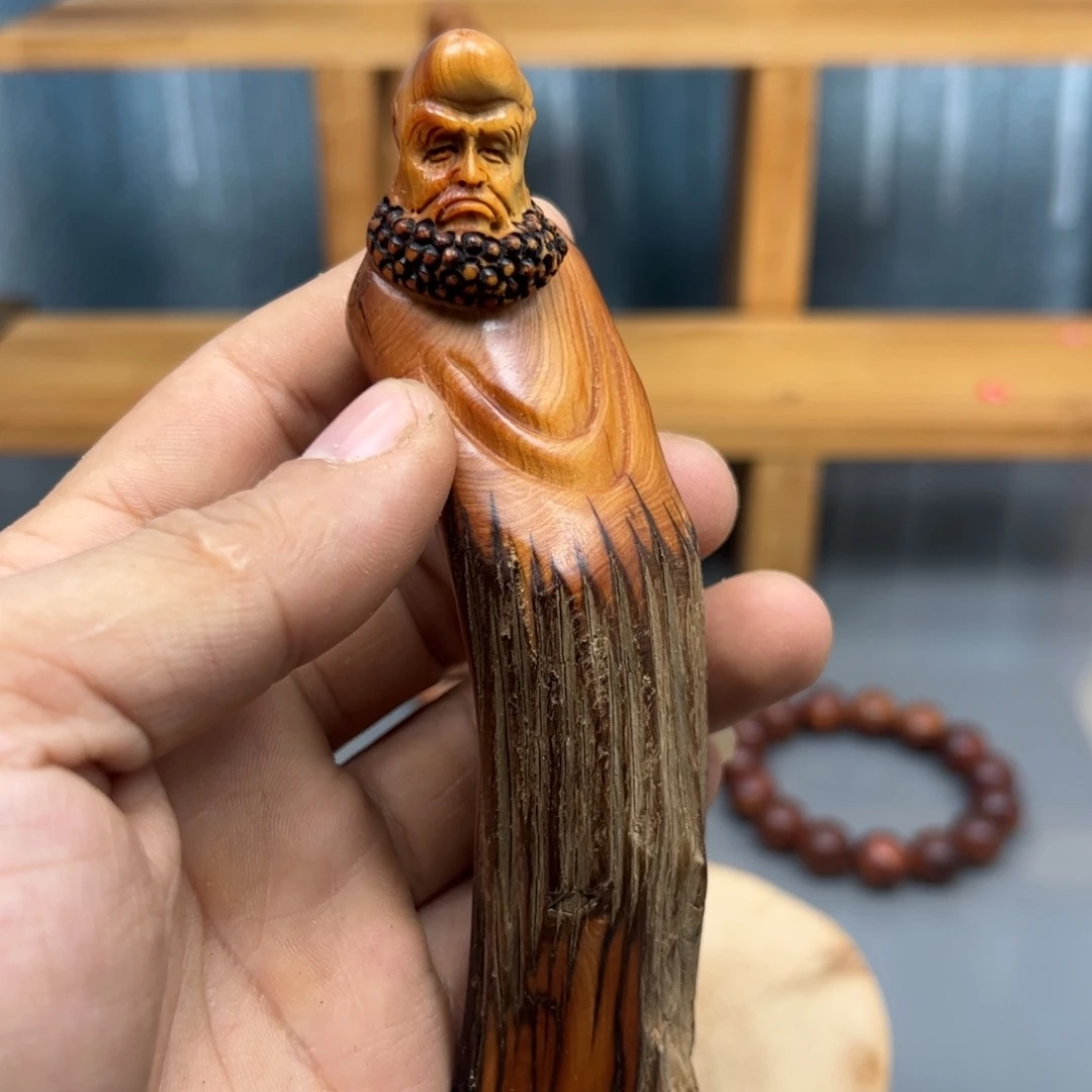 大***静木崖柏木摆件手把件