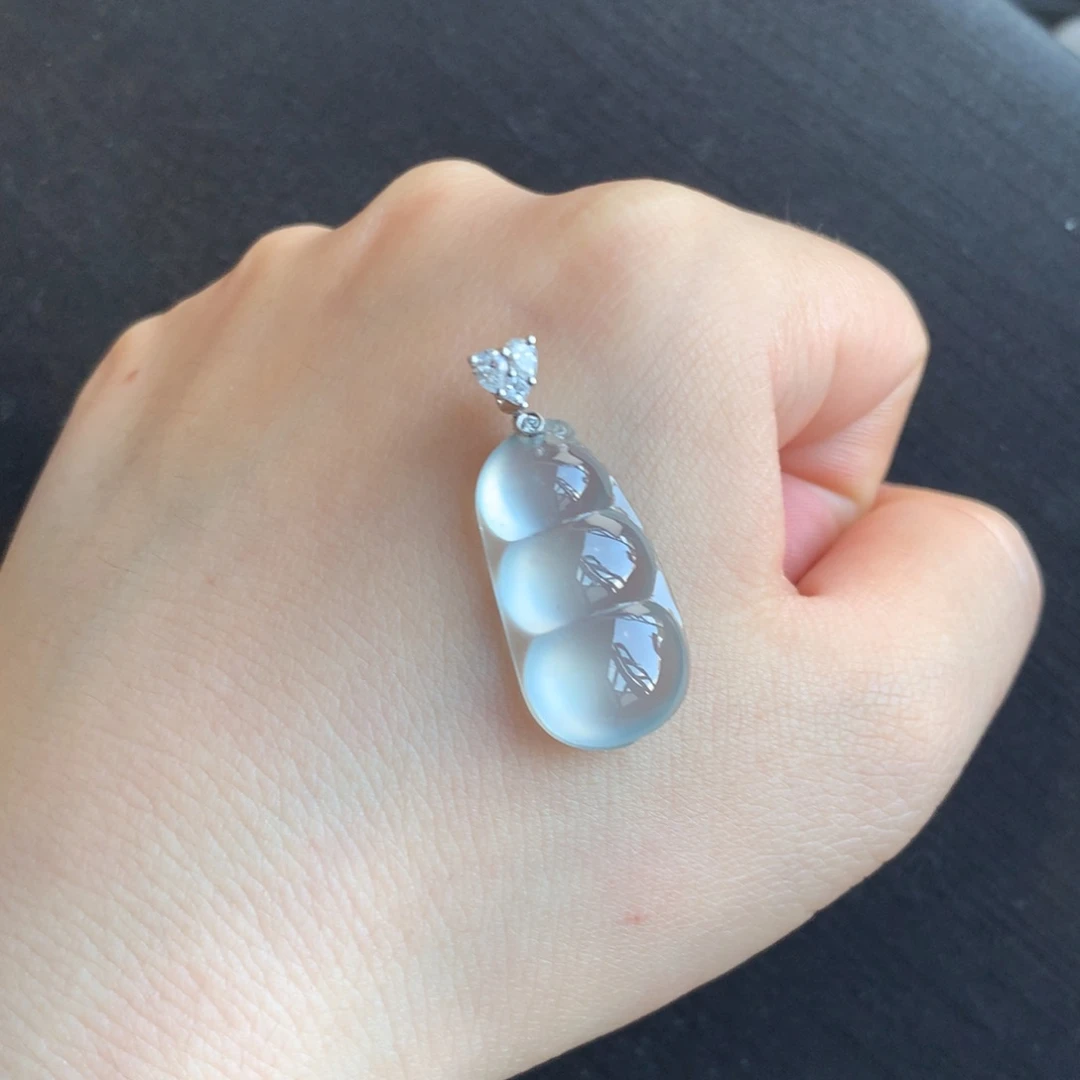 翡翠18K金镶嵌颈饰天然翡翠