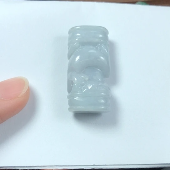 翡翠未镶嵌颈饰缅甸A货，每天下午1点半开播