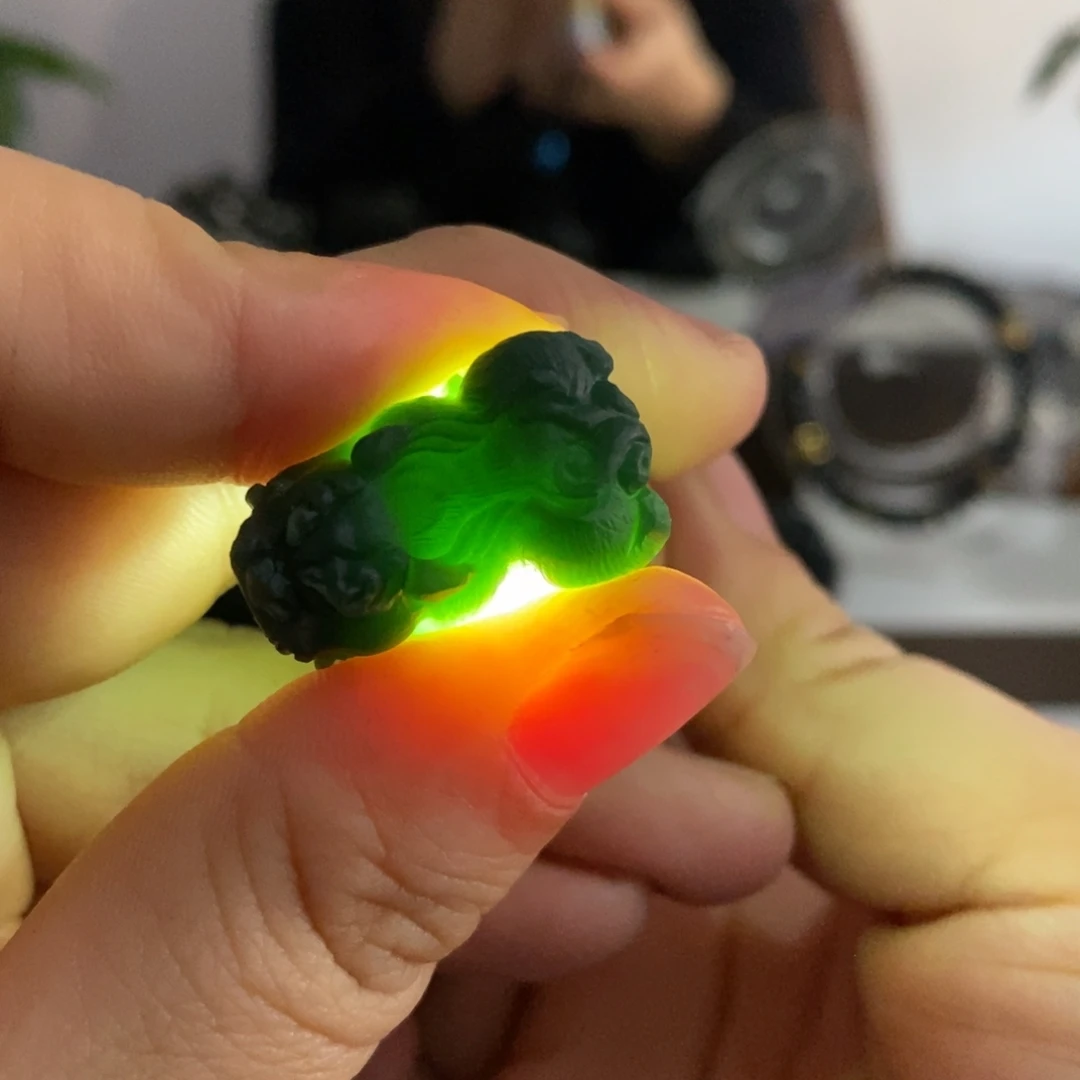 定制翡翠未镶嵌貔貅天然a货墨翠