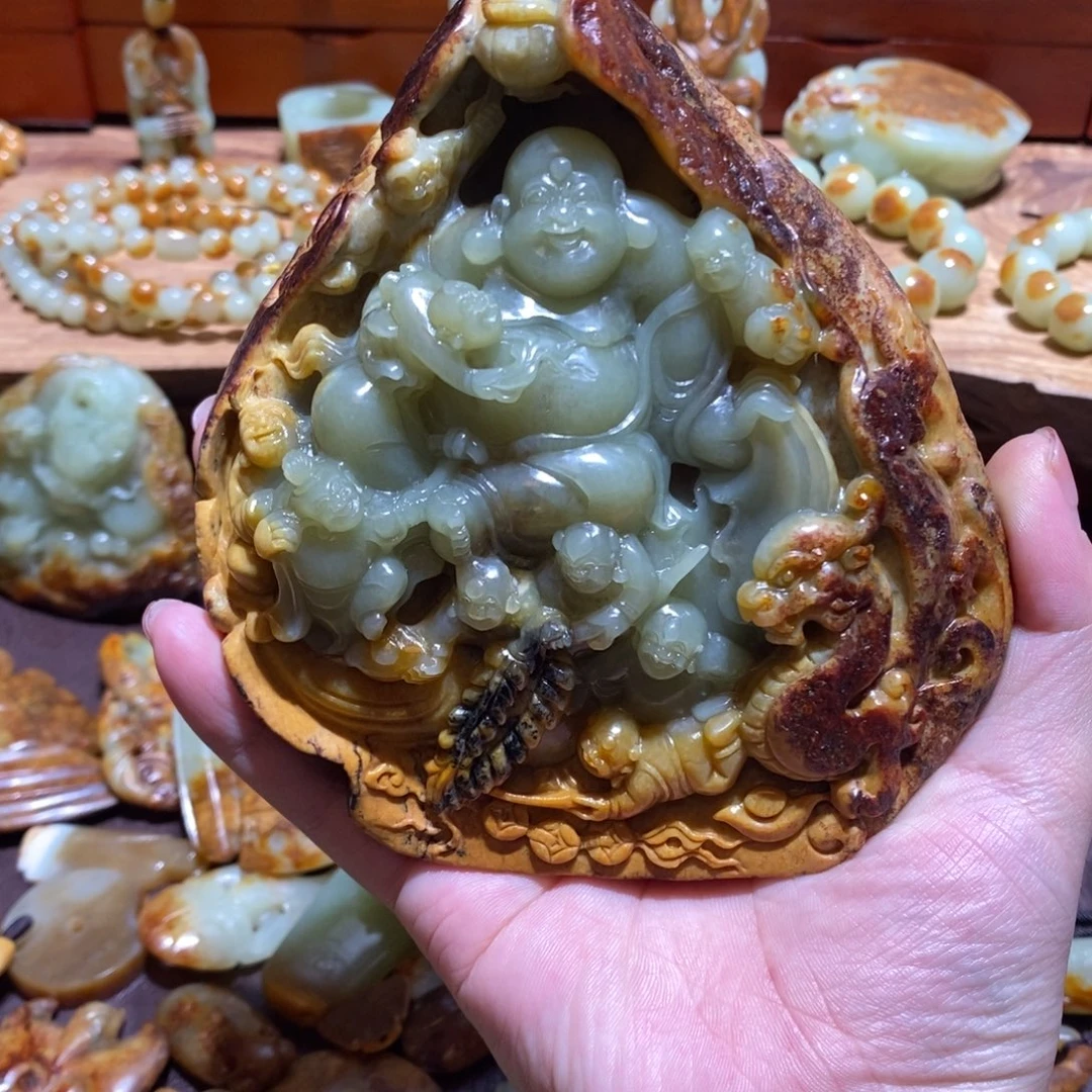 岫岩老玉（透闪石质玉）未镶嵌珠宝奇石