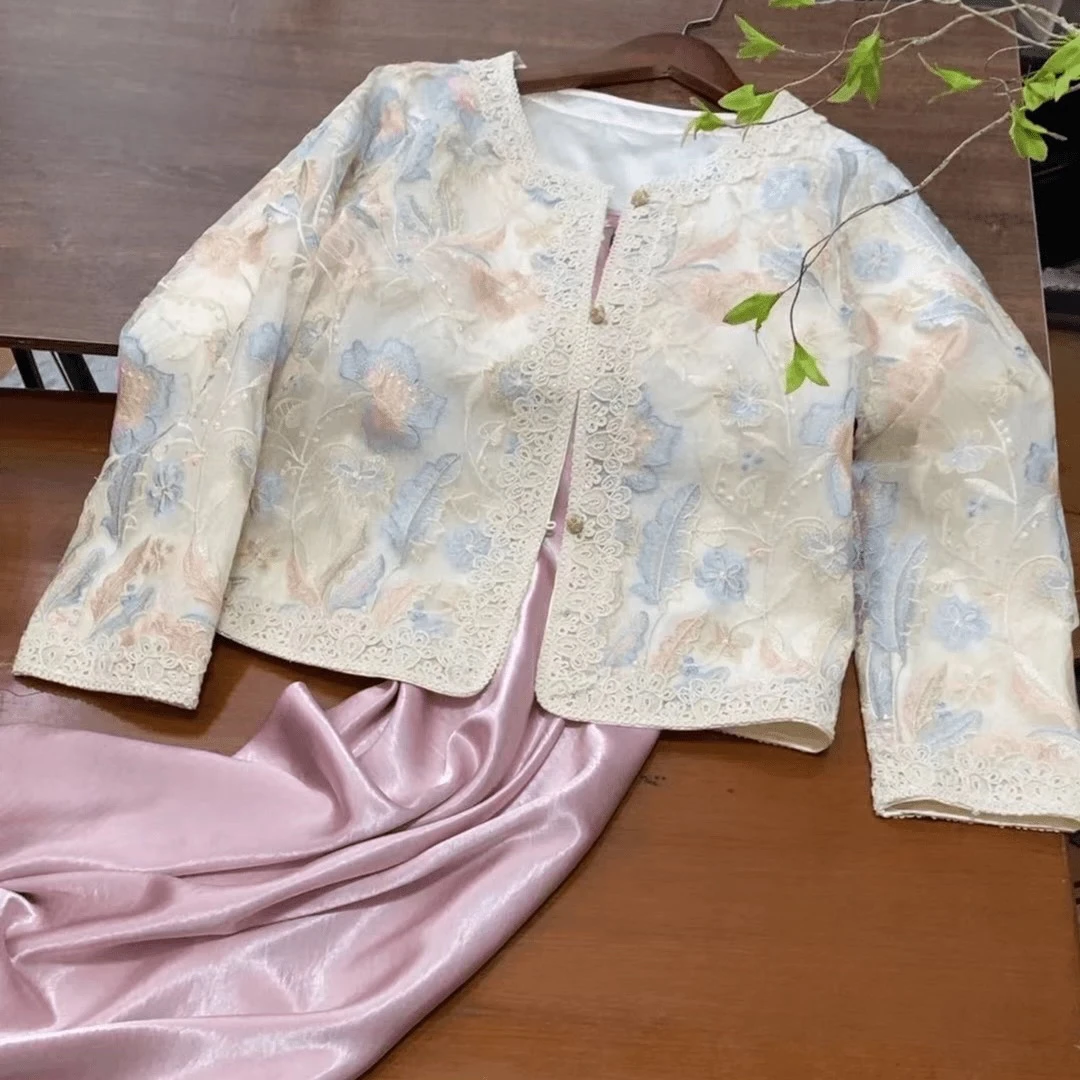 蓝羽系列-新中式中国风百搭刺绣花边款气质夏季防晒外套