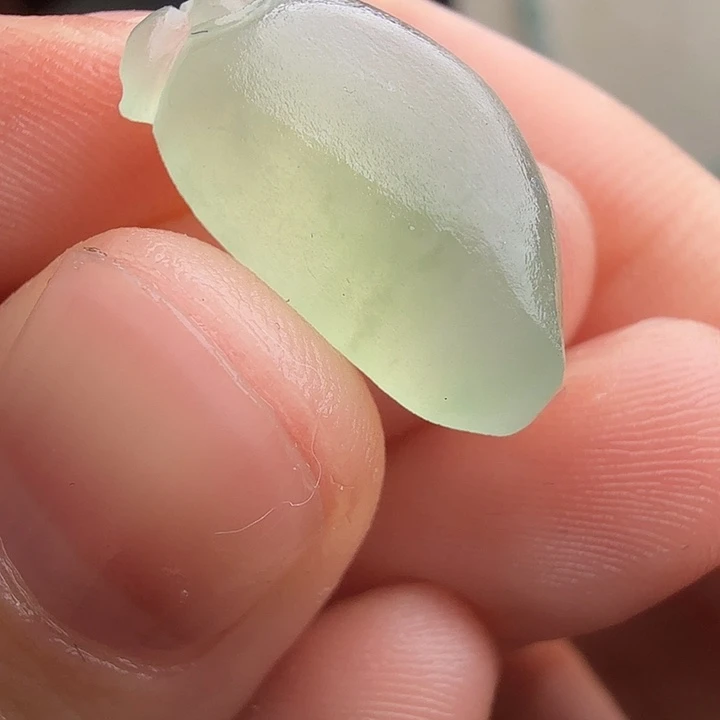 定制翡翠未镶嵌包工