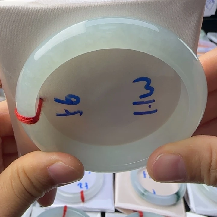 未镶嵌手镯翡翠翡翠手镯