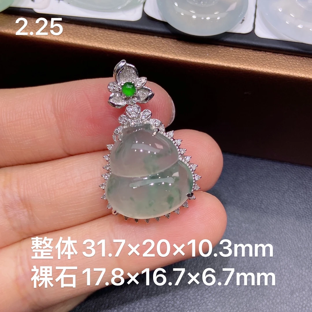 缅甸天然A货翡翠，18k金高冰种飘满花葫芦吊坠，精美精致百搭R