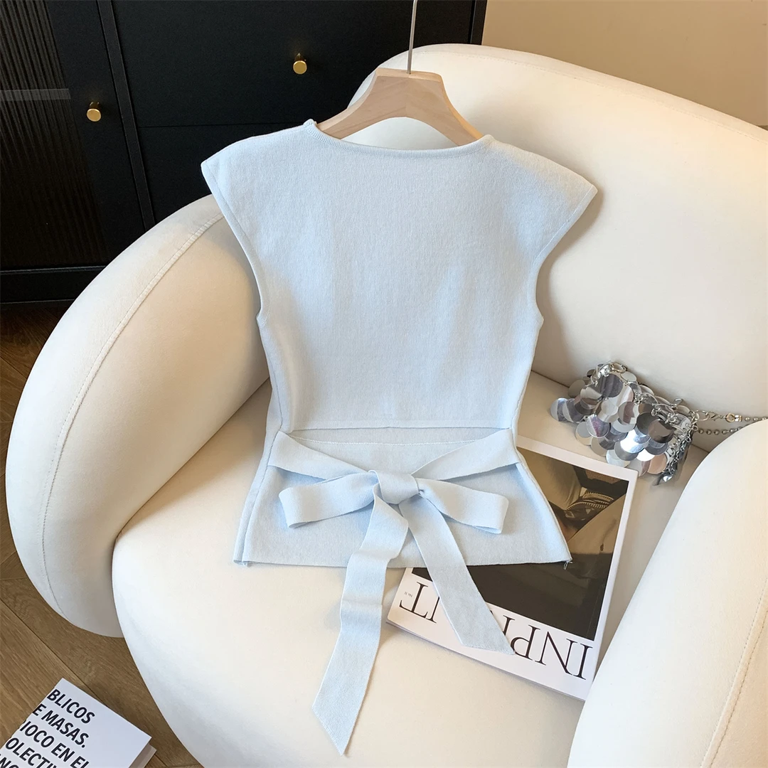 专柜撤回剪标法式方领无袖针织衫女夏季新款别致后背绑带绝美上衣