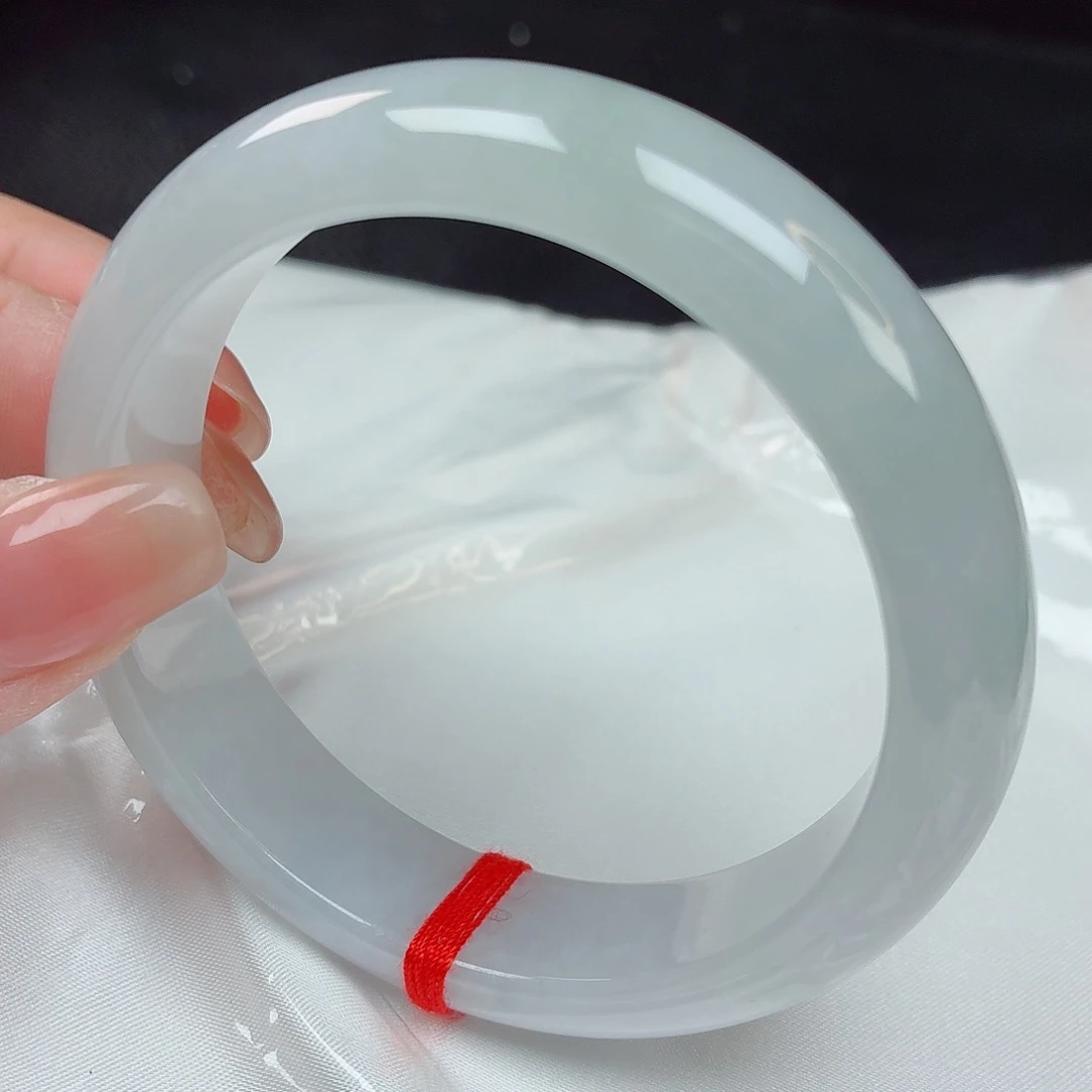 荷***田翡翠手镯未镶嵌55