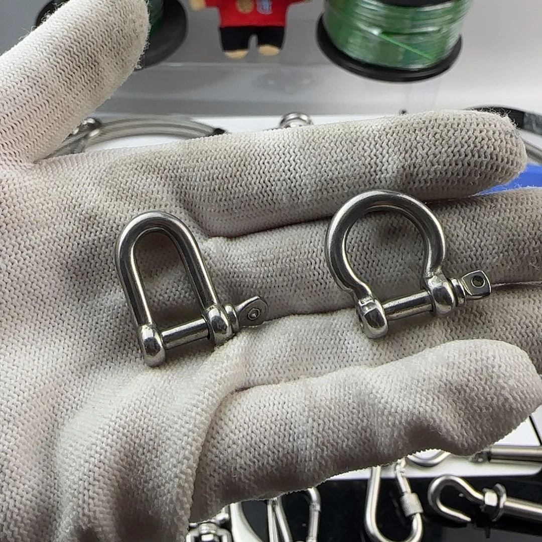 D型卸扣m4×4个，弓型m4×4个