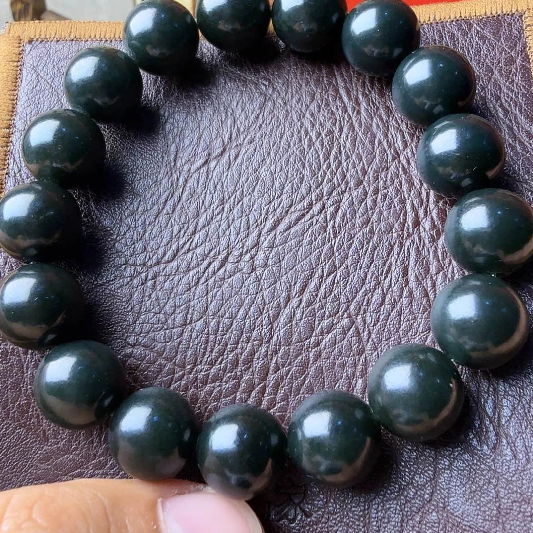 和田玉未镶嵌手串