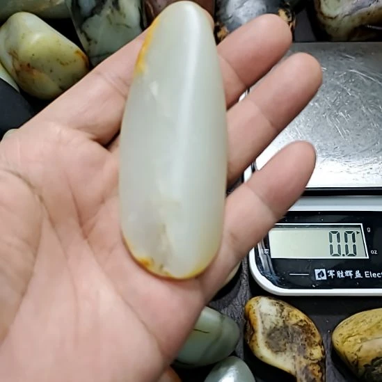 和田玉（糖玉）未镶嵌挂件