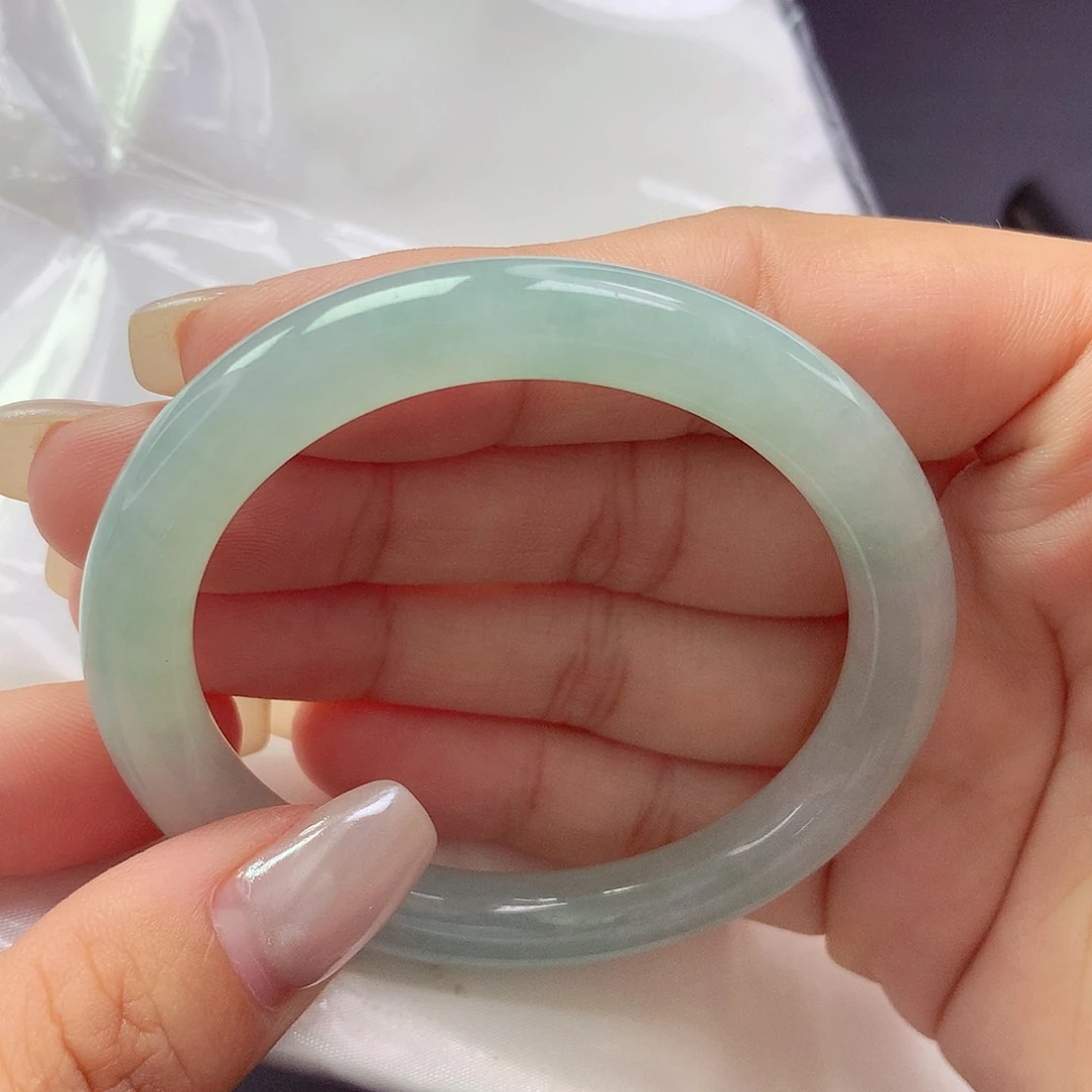 【闪购商品】翡翠手镯未镶嵌a 1101403贵妃