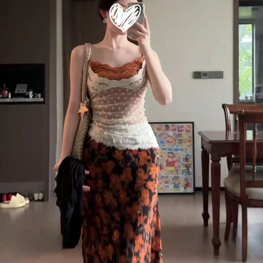 2025夏季新款假两件蕾丝拼接纯欲吊带上衣碎花包臀长裙防晒开衫女