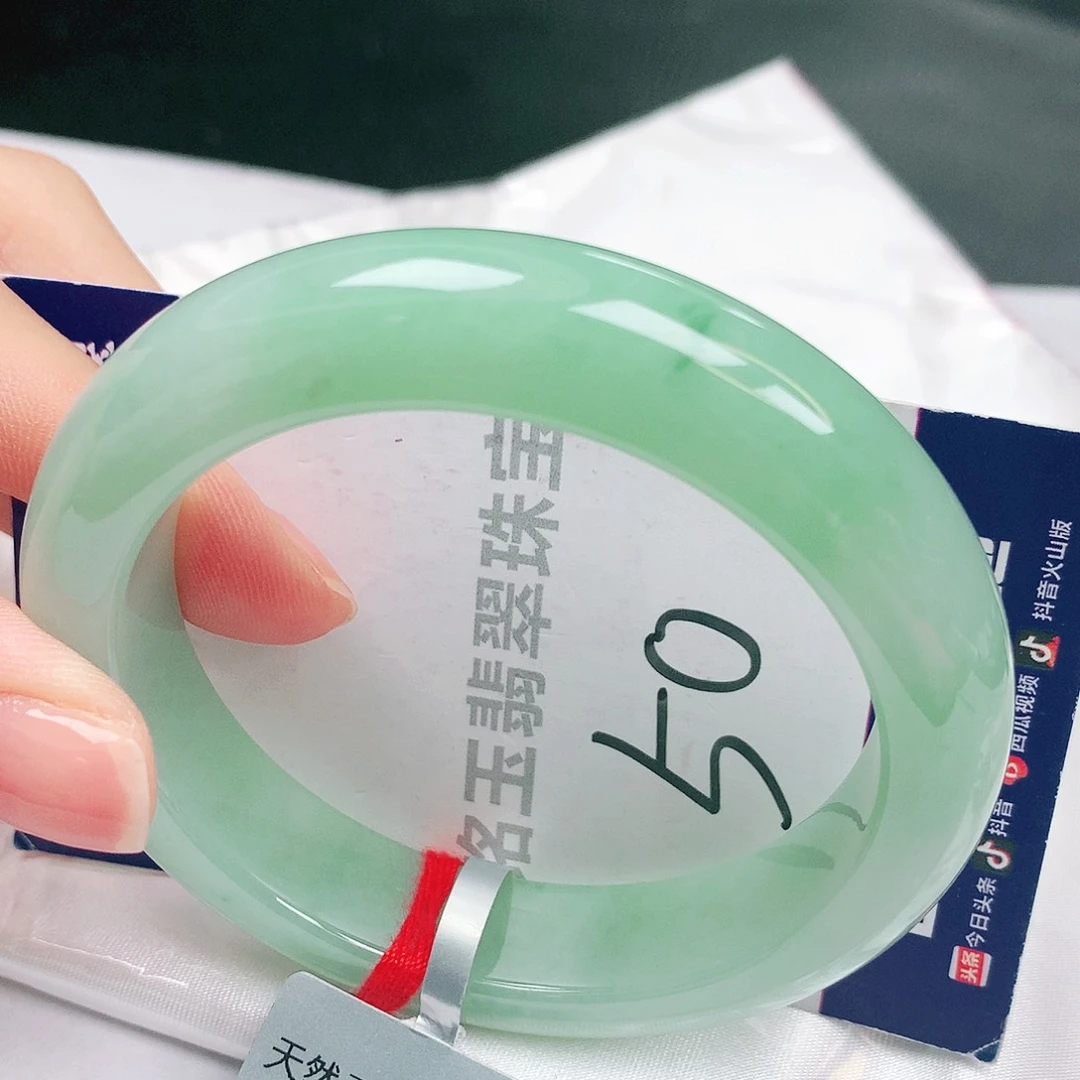 翡翠未镶嵌手镯缅甸天然a货翡翠手镯