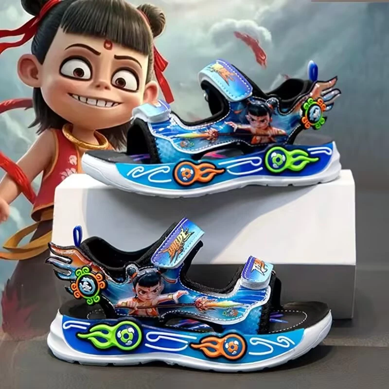 阿童木男童运动凉鞋2025新款夏季露趾防滑哪吒儿童沙滩踩屎感凉拖