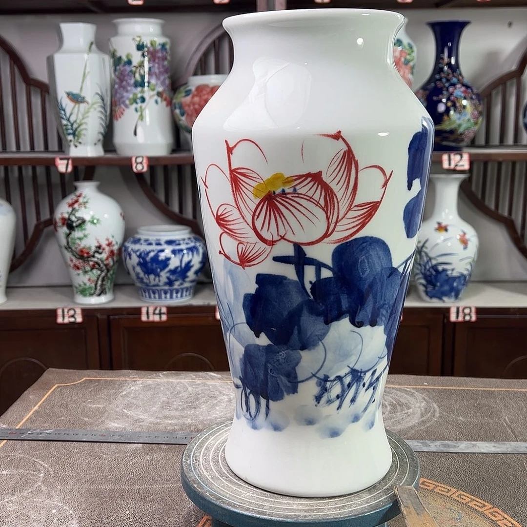 陶摆件景德镇陶瓷大鱼荷花