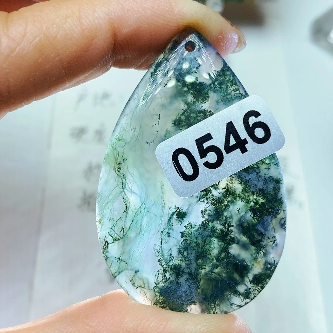 未镶嵌颈饰玛瑙/玉髓追****境