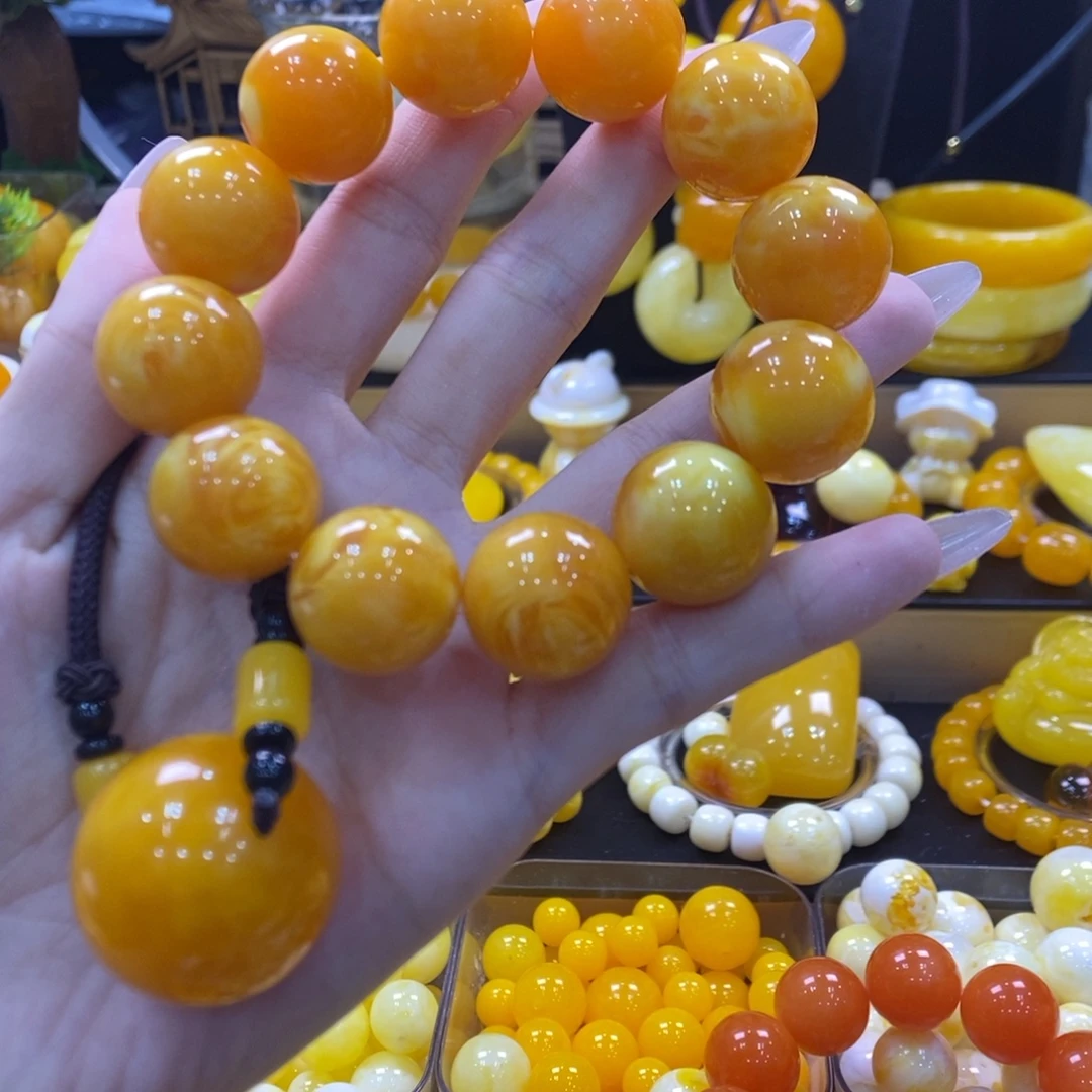-***。精品20老蜡手串卡