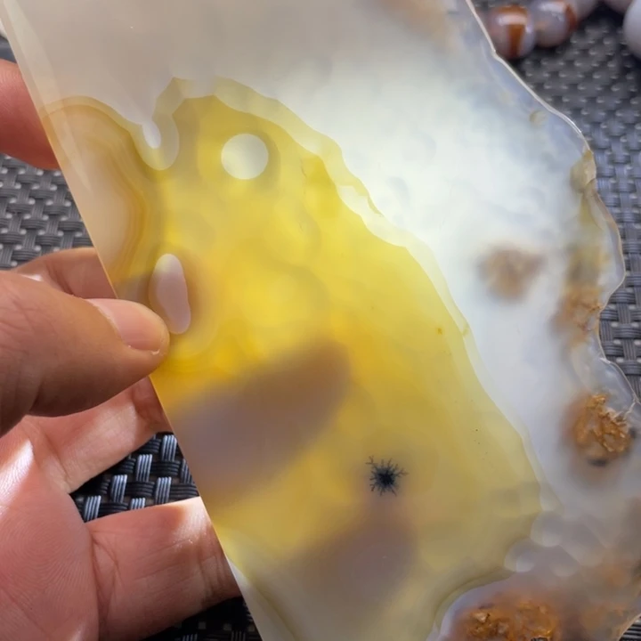 未镶嵌颈饰玛瑙/玉髓安*可