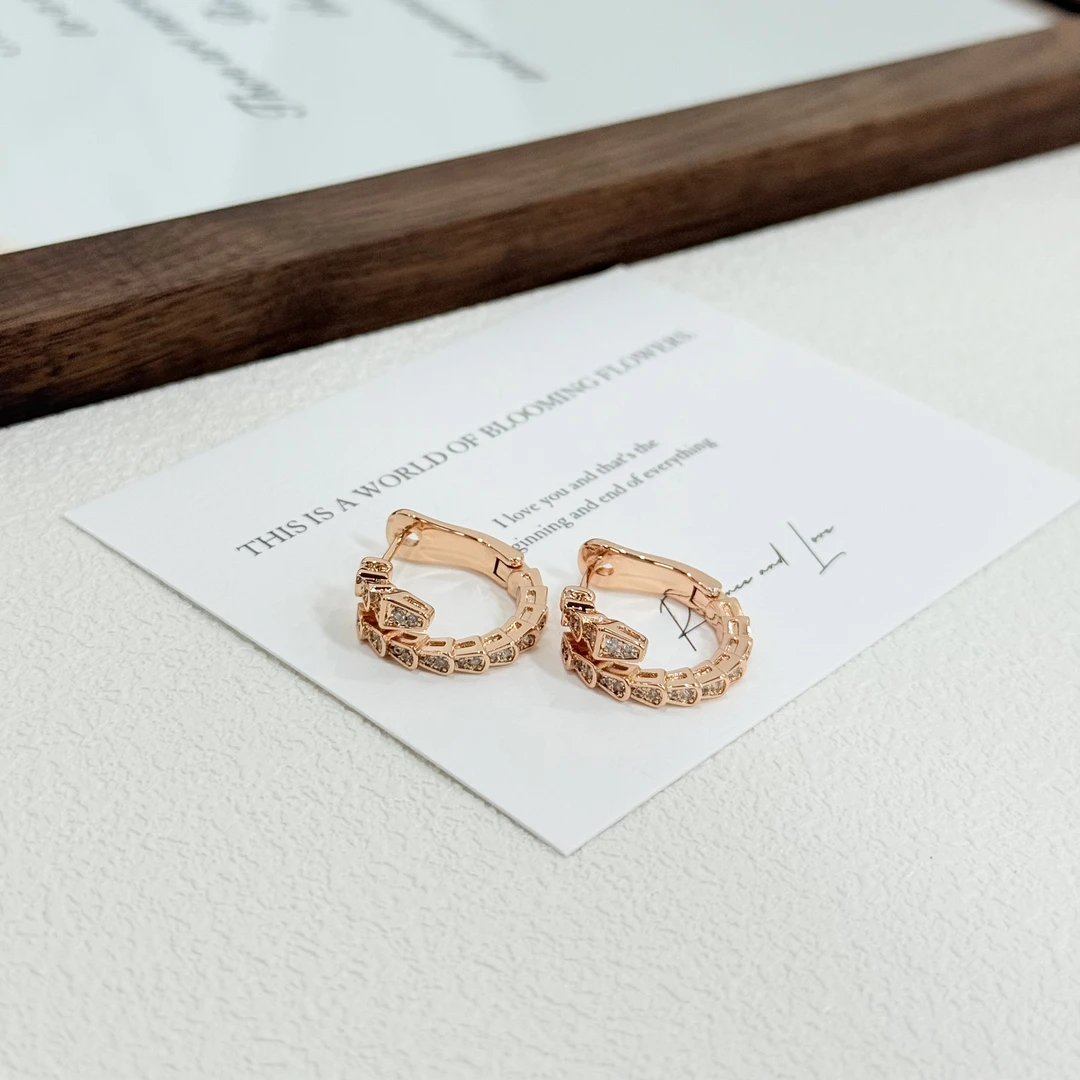 铜合金锆石耳饰 ES-386明星同款蛇形锆石金色圈圈高级感耳饰