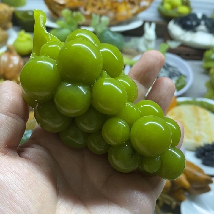 蛇纹石玉未镶嵌珠宝半成品