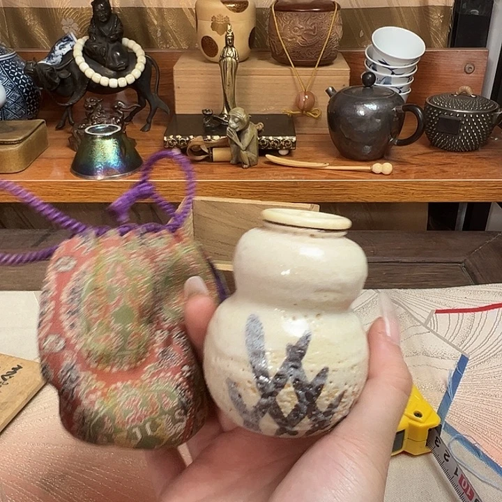 精美小瓷器茶摆件孤品