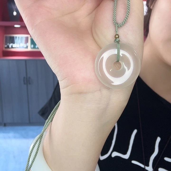 合金颈饰玛瑙/玉髓