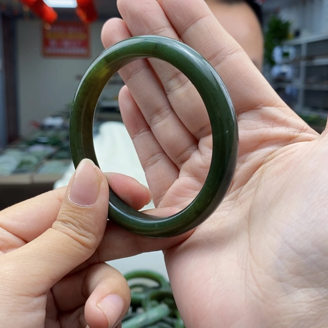 和田玉手镯未镶嵌57