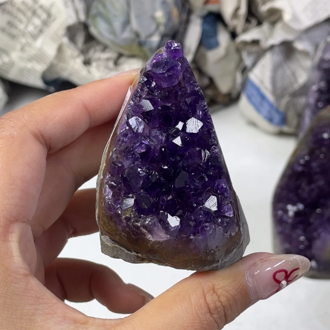 紫晶大型摆件（非配饰）未镶嵌