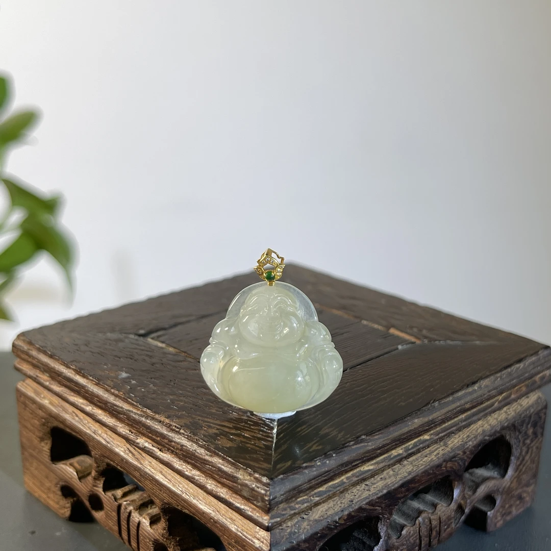 JGW11-87  天然缅甸A货翡翠  18K金扣佛公