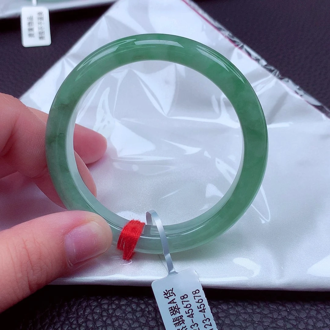 未镶嵌手镯翡翠天然缅甸翡翠A货