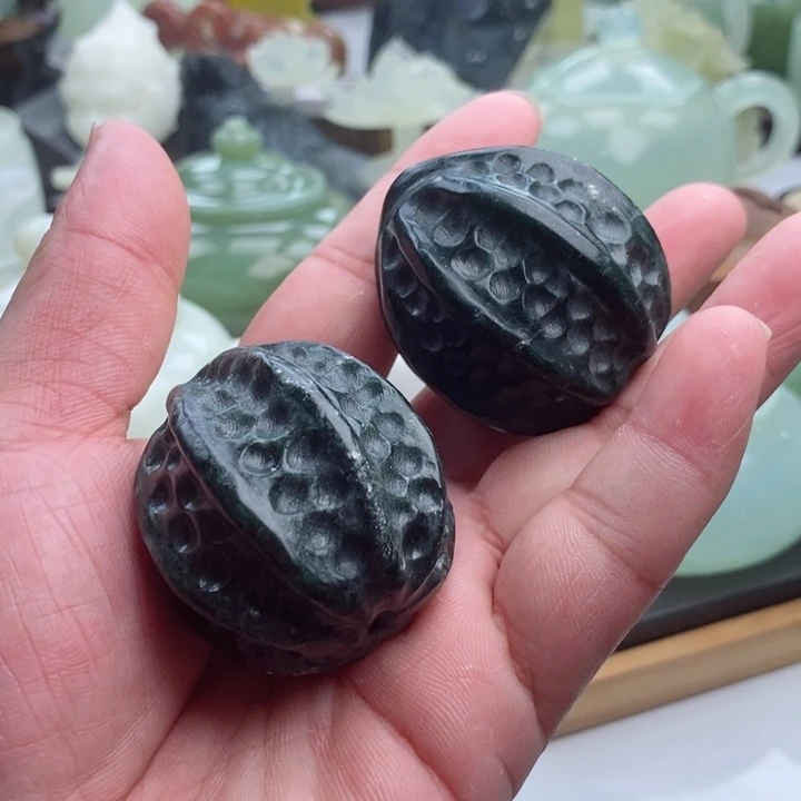 岫玉四大名玉手把件未镶嵌