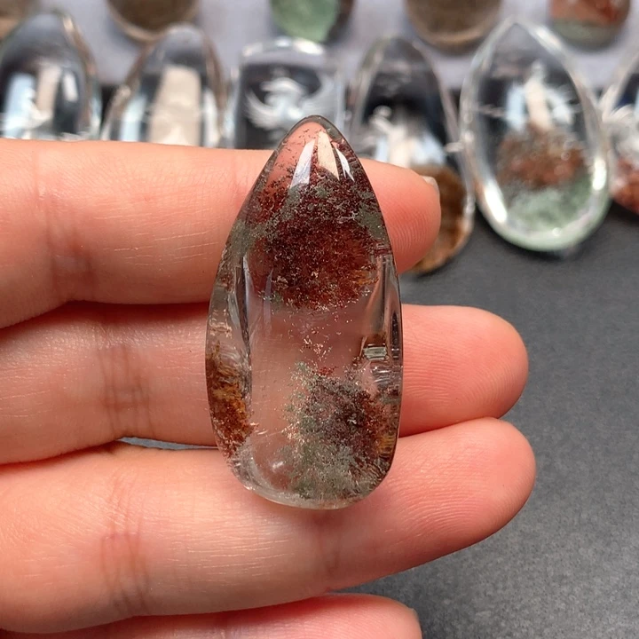 未镶嵌颈饰水晶水晶