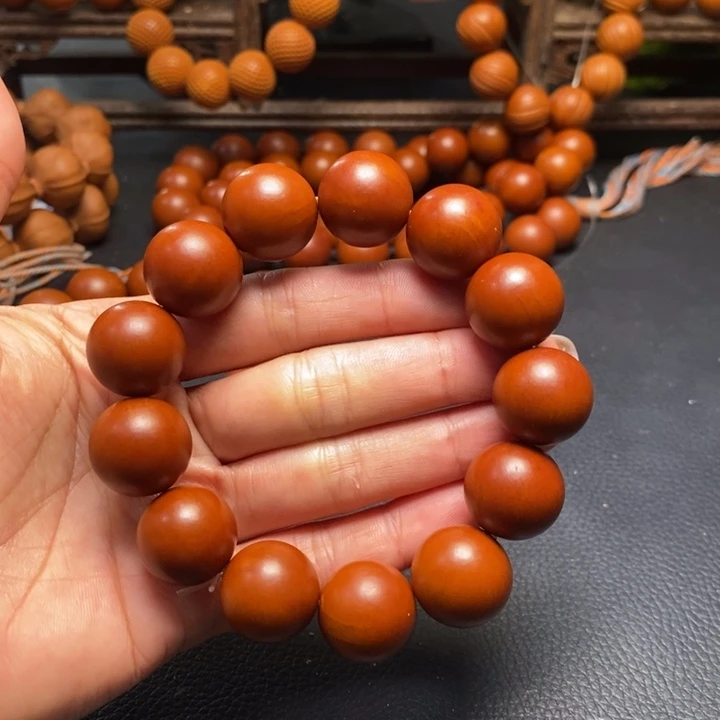 橄榄核手串1.75尺寸树王小瑕疵光珠全品