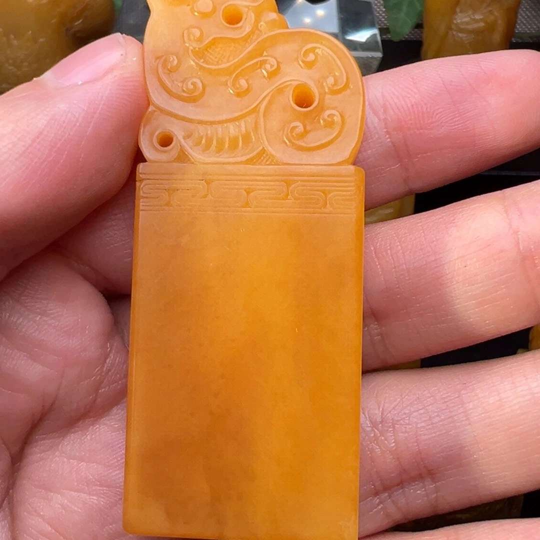 花***蝶寿山石印石dgjvjvjbjvjbjnk