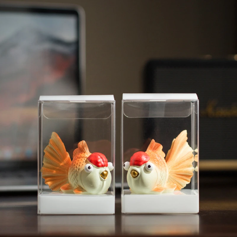 鸿运当头金鱼招财摆件办公室工位桌面改造神器工艺品装饰生日礼物