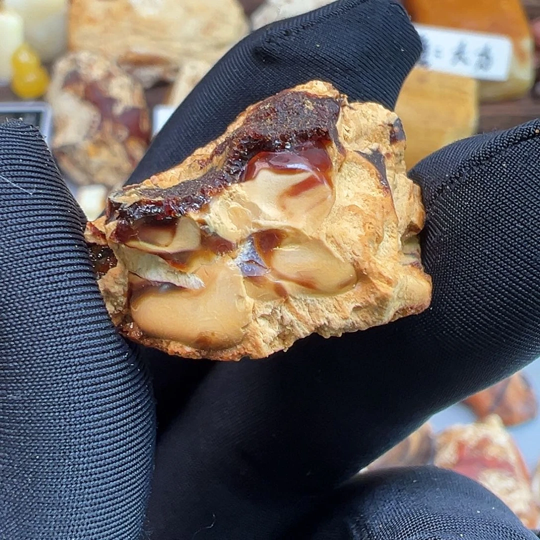 未镶嵌定制琥珀沁色13珠子三通桶珠配饰