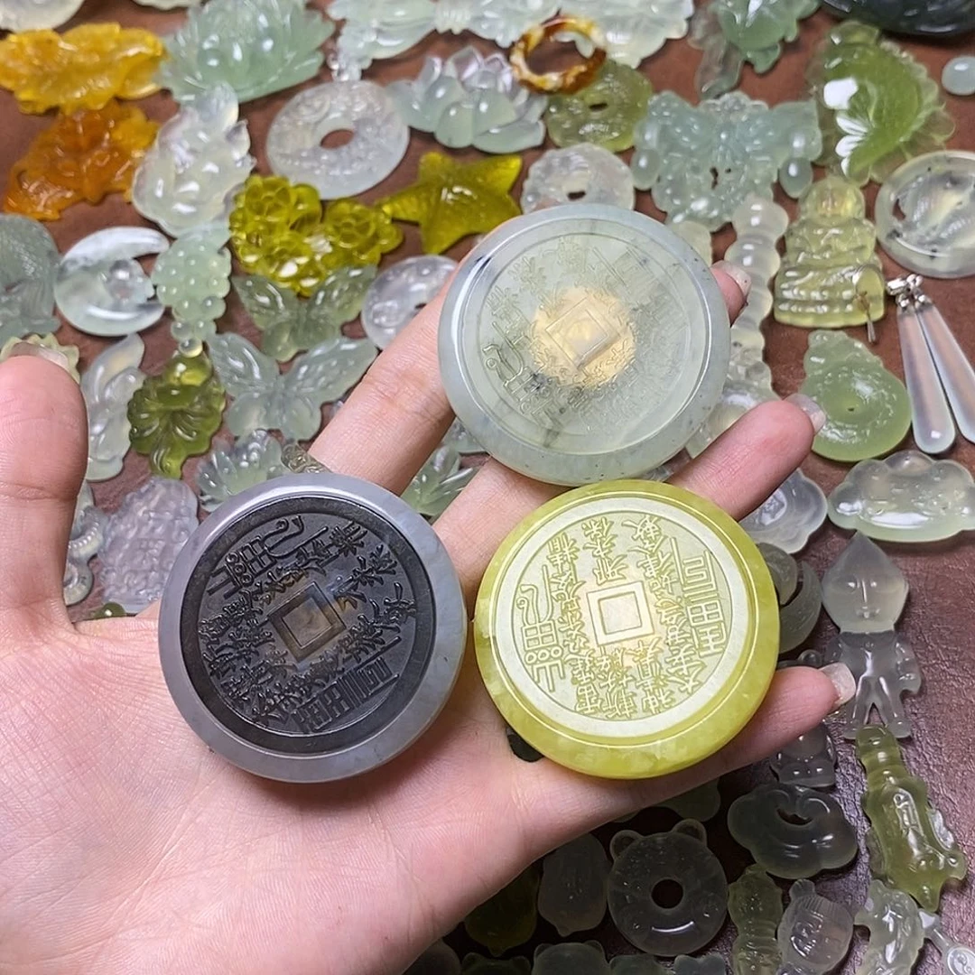 蛇纹石玉未镶嵌项链