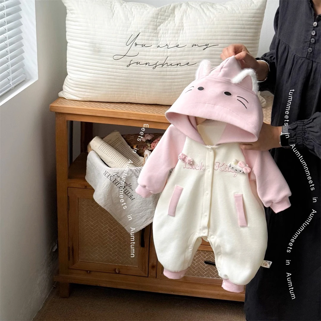 小月龄婴儿衣服秋季外出服超萌可爱女宝宝秋装连体衣卡通连帽外套