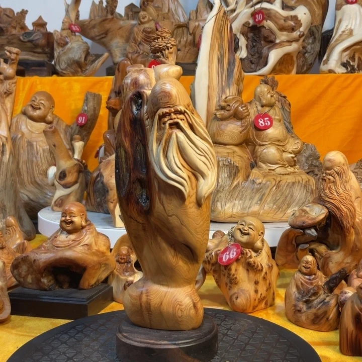 柏木（崖柏）秦**终崖柏  寿星