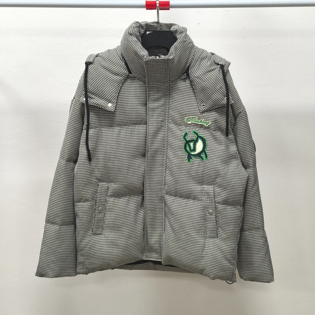 时尚潮流连帽格纹舒适保暖厚实棉服