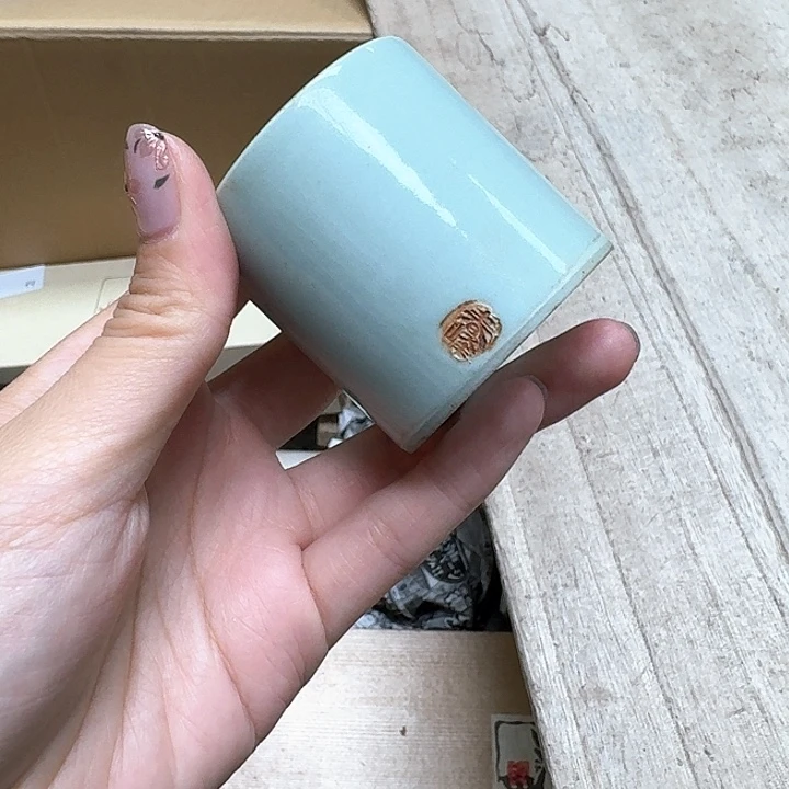瓷片噗哈哈哈哈哈哈哈哈哈