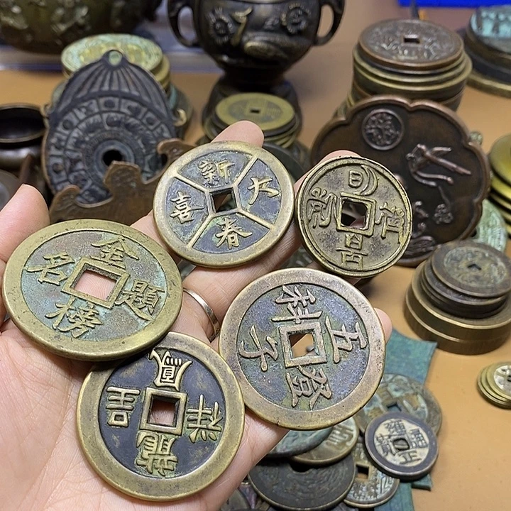 古***富铜铁合金类工艺品