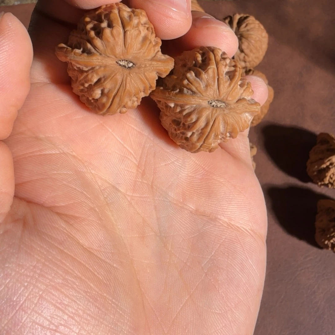 文玩核桃吊坠磨盘31