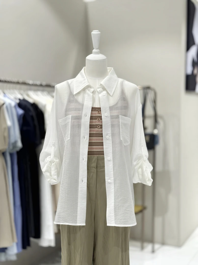 懒蜜蜂 25年新 CC 新肌理衬衫