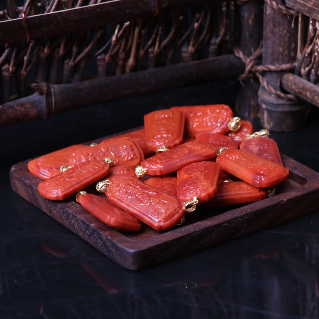 【蚂蚁珠宝】南红玛瑙15mm左右银925扣头牌牌吊坠一个v419