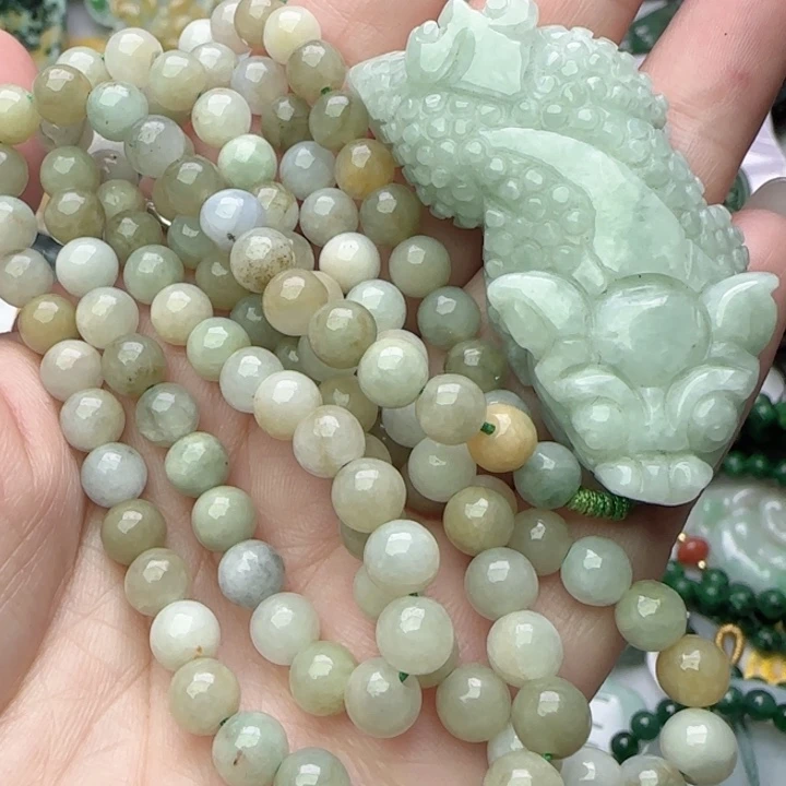 翡翠未镶嵌颈饰天然A货52