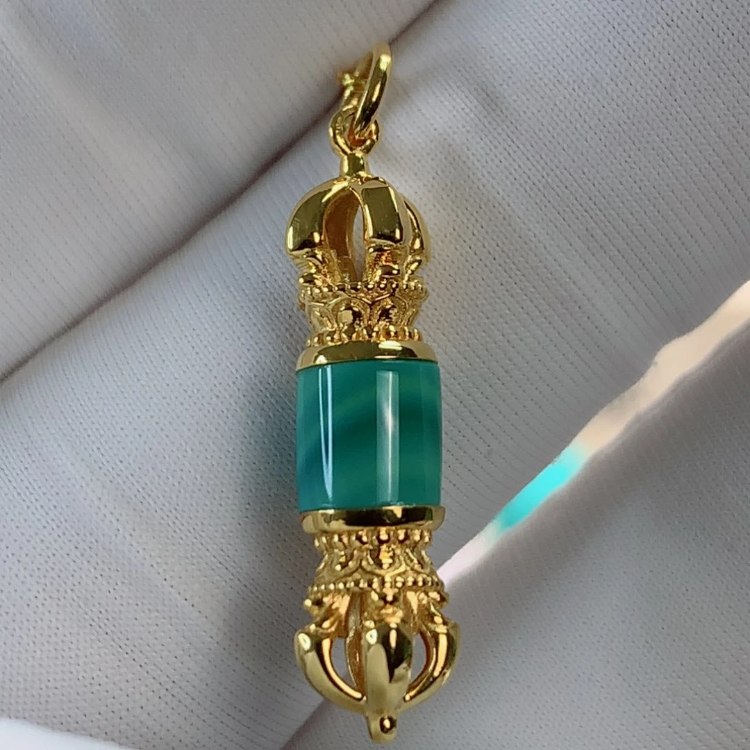 绿松石挂件18K金镶嵌