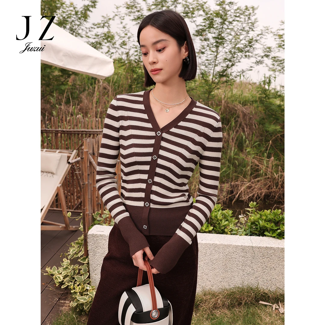 JZ玖姿【星线好物】JWEQ31017商场同款复古条纹修身羊毛针织衫女